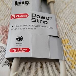 Uninex 3-Outlet Power Strip